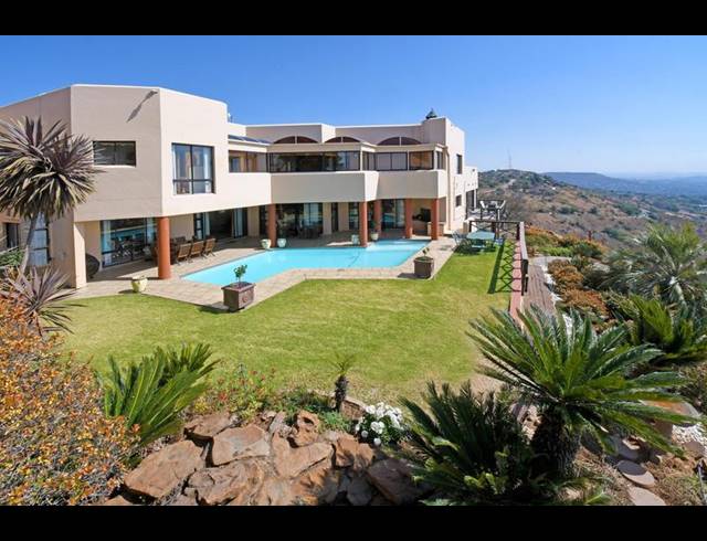 3 BEDROOM HOUSE FOR SALE IN HELDERKRUIN VIEW